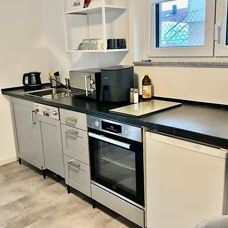 Zwei Nah Flughafen Messe